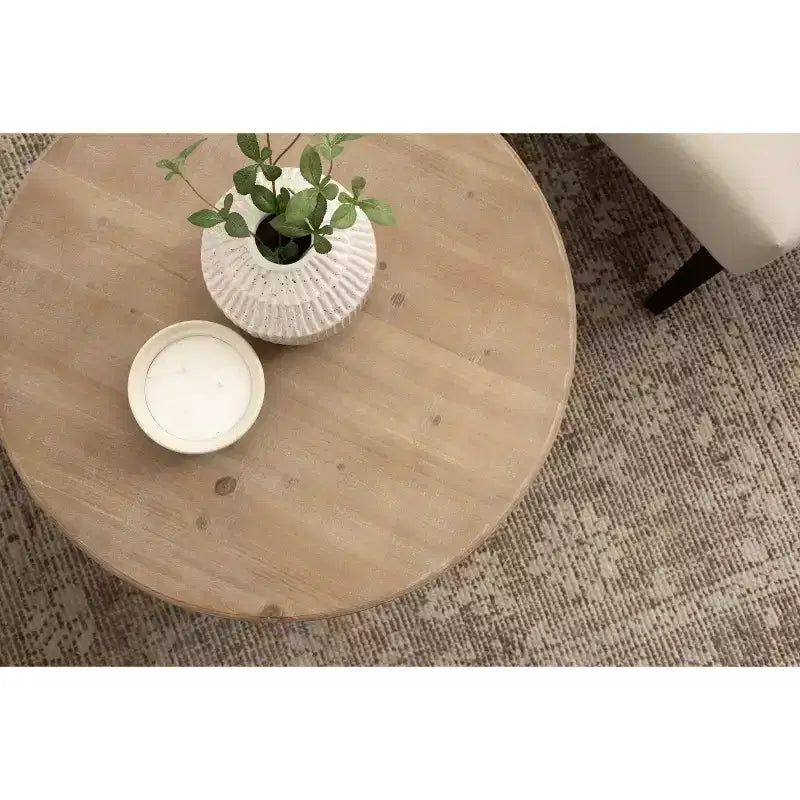 Table basse en bois marron rustique