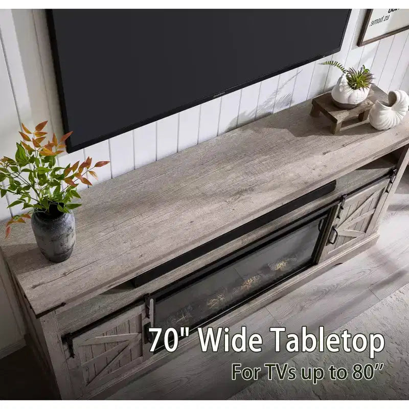 Meuble TV avec cheminée pour téléviseur 75 pouces, foyer et porte coulissante de style grange