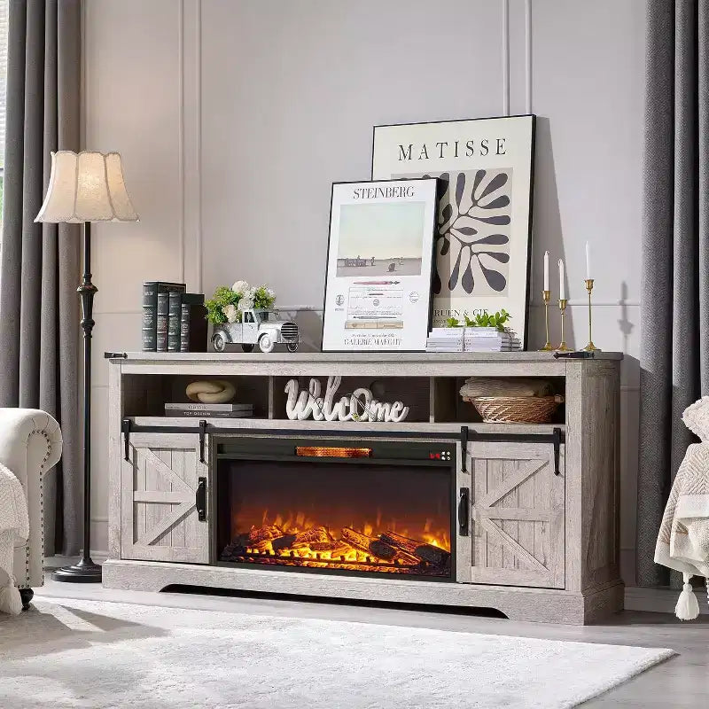 Meuble TV avec cheminée pour téléviseur 75 pouces, foyer et porte coulissante de style grange