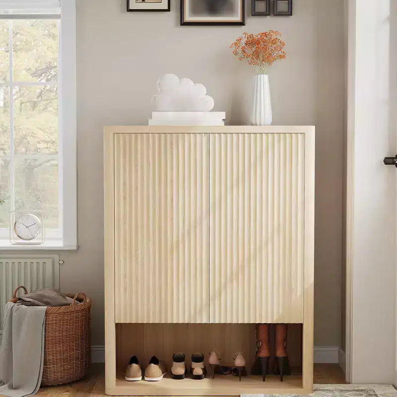 44.5H Fluted Shoe Cabinet with Doors, Freestanding Shoe Rack Organizer, Wooden 5 Tier Shoe Storage Cabinet with Adjustable Shelves for Living Room