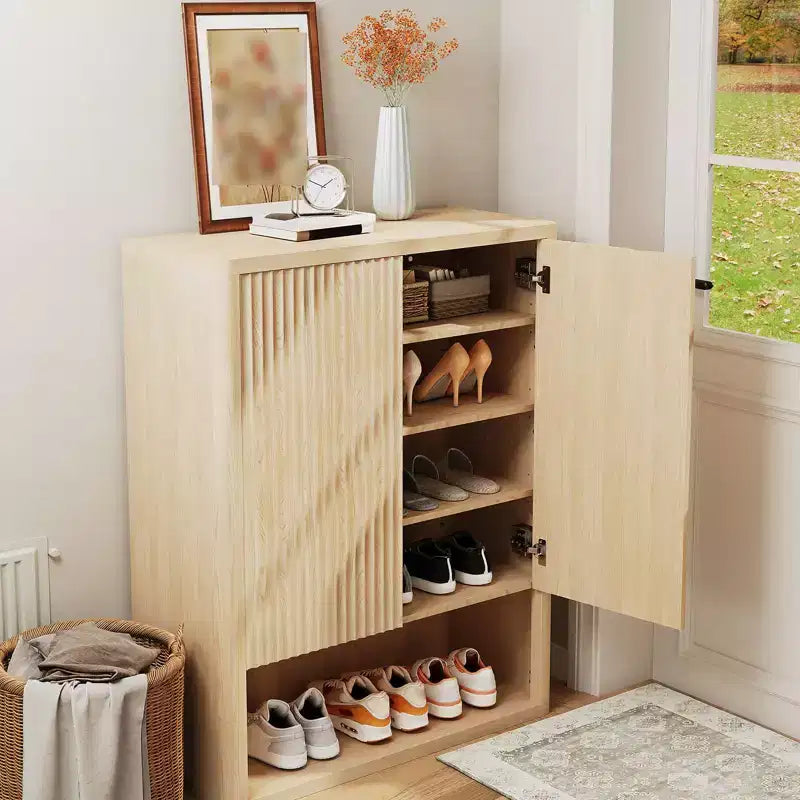 44.5H Fluted Shoe Cabinet with Doors, Freestanding Shoe Rack Organizer, Wooden 5 Tier Shoe Storage Cabinet with Adjustable Shelves for Living Room